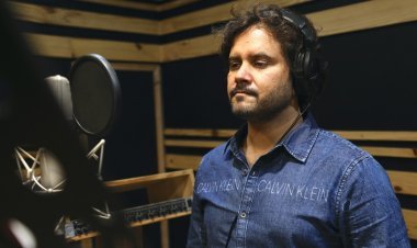 Javed Ali records an emotional song for Vishal Gaikwad's Hindi movie APIK