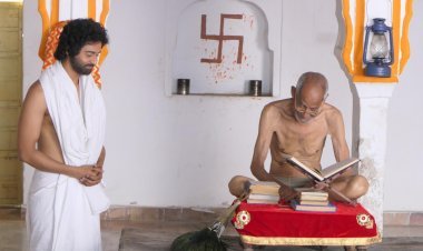 Film Antaryatri Mahapurush (The Walking God) Poster released based on the life of sant Shiromani Digambar Acharyashri Vidyasagar Ji Maharaj