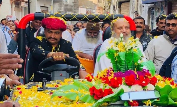 Vishwarajsinh Chudasama is a Public Figure & a Social Worker, love to work for public