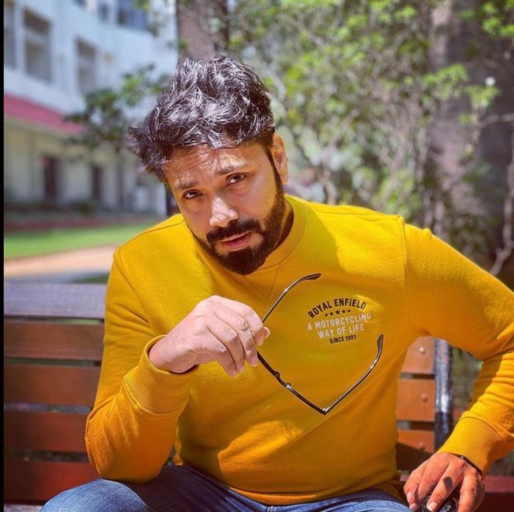 Aditya Om is a philanthropist actor