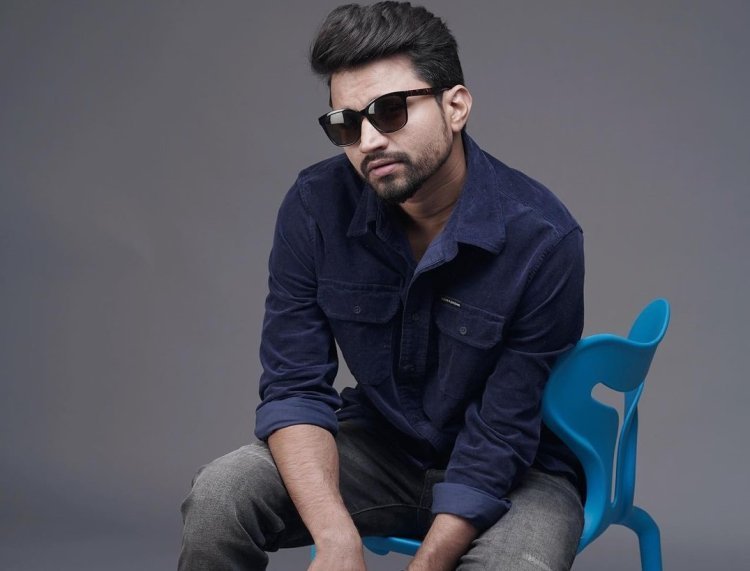 Artist Vijay Malik shared his Musical Journey